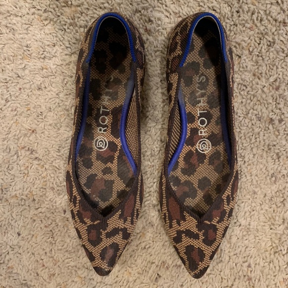 Great condition Rothy’s leopard pointed flat - Picture 3 of 3
